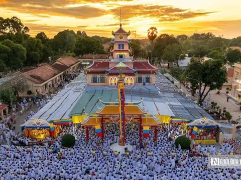 Biển người hành hương về Tây Ninh trong mùa Đại lễ Hội yến Diêu Trì Cung