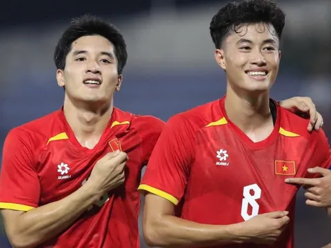 U23 Việt Nam 2 lần sút tung lưới cường địch Tây Á, thu về bài học quý trước thềm SEA Games