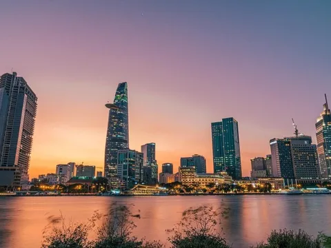 Chuyên gia quốc tế chỉ ra thời điểm Việt Nam sẽ vượt Thái Lan, trở thành nền kinh tế lớn thứ 32 trên thế giới