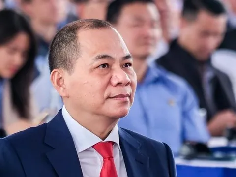 Gần 600 triệu cổ phiếu VIC đã rời tài khoản cá nhân của tỷ phú Phạm Nhật Vượng đổ vào giấc mơ điện sạch, taxi xanh và đường sắt cao tốc