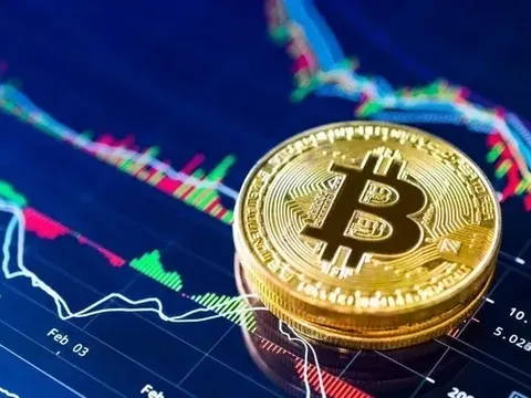 Sau cú sập lịch sử, tâm lý "phòng thủ" bao trùm thị trường tiền điện tử