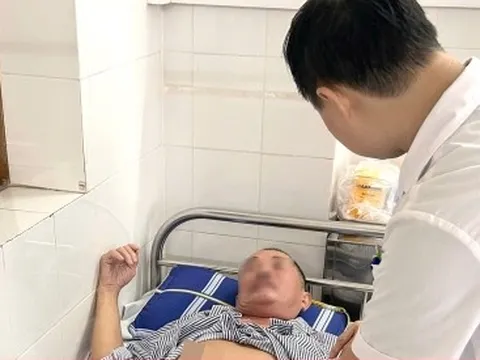 Đau bụng quanh rốn, đi khám phát hiện mắc hai loại ung thư