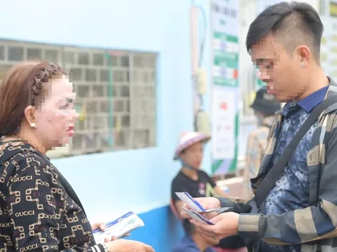 Giá vé chợ đen xem Việt Nam đấu Nepal tăng gấp 3 lần