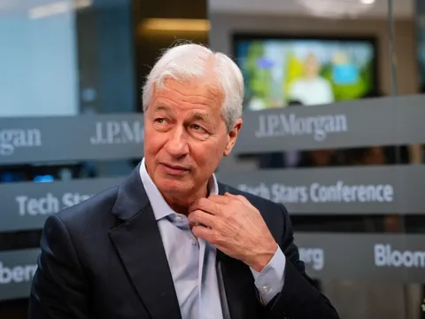 CEO JPMorgan: "Đây là lần hiếm hoi trong đời tôi thấy nắm giữ vàng là hợp lý"