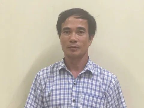 Tạm giữ Lê Văn Hoà