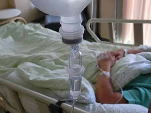 Bé gái 13 tuổi tử vong sau 7 ngày mắc cúm mùa