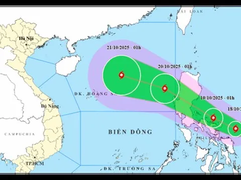 Tin mới về áp thấp nhiệt đới sắp mạnh lên thành bão, gần vào Biển Đông