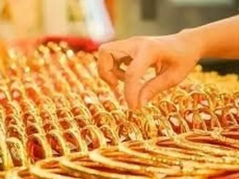Sáng 18/10: Giá vàng nhẫn, vàng miếng đồng loạt giảm sâu