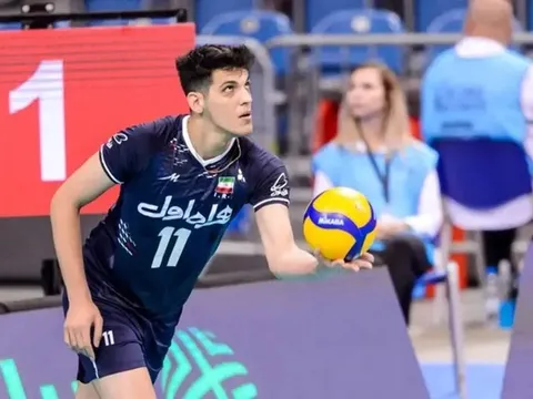 Ngôi sao bóng chuyền Iran bất ngờ hôn mê sau buổi tập
