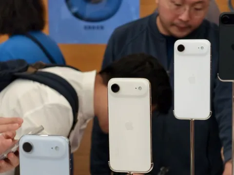iPhone Air: Người Việt chê, người Trung mê