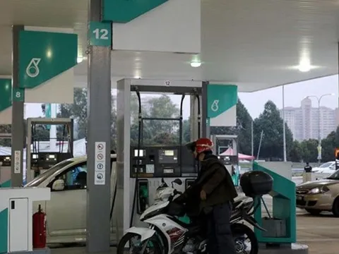 Nước Đông Nam Á có giá xăng chỉ 12.400 đồng/lít, rẻ hơn chai nước khoáng