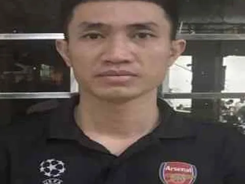 Lê Tuấn Lực ra đầu thú