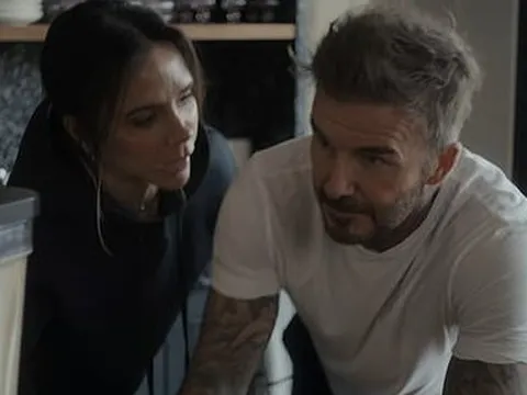 David Beckham lại “bóc phốt” vợ Victoria