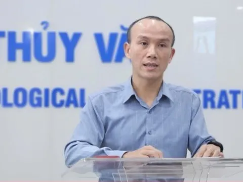 Chuyên gia: Bão số 12 gây mưa dồn dập, miền Trung nguy cơ lũ lụt hết tháng 10