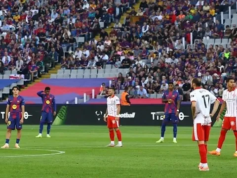 Hủy kế hoạch tổ chức trận Villarreal - Barcelona tại Mỹ