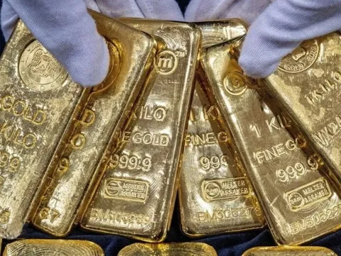 500 kg vàng thỏi giấu trong giày đưa từ Trung Quốc về Việt Nam, là của ai?