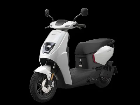 Honda ra mắt xe máy điện mới, đẹp sang xịn mà giá chỉ 1 nửa Vision