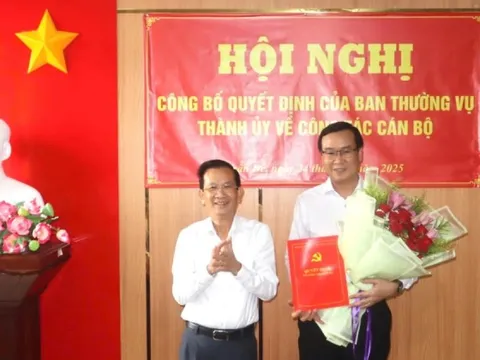 Điều động Chánh Văn phòng UBND Thành phố Cần Thơ giữ chức Bí thư xã