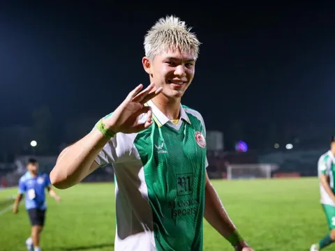 “Mở tài khoản” bằng siêu phẩm chân trái, Việt kiều Mỹ cao 1m90 là “của để dành” cho U23 Việt Nam?