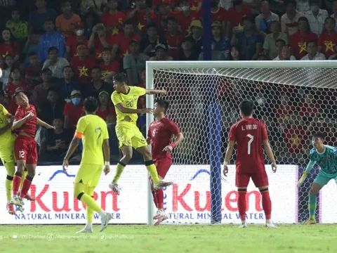 HLV Malaysia thừa nhận mối lo lớn, U22 Việt Nam “hưởng lợi” ở SEA Games