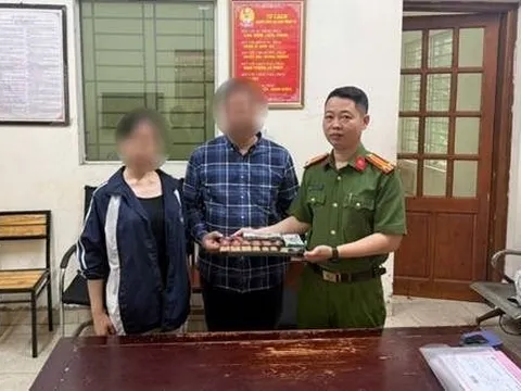 Phát hiện con gái 18 tuổi có 130 triệu đồng và 18 chỉ vàng, người đàn ông vội báo công an