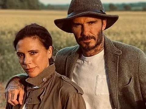 David và Victoria Beckham lại gây chiến với hàng xóm