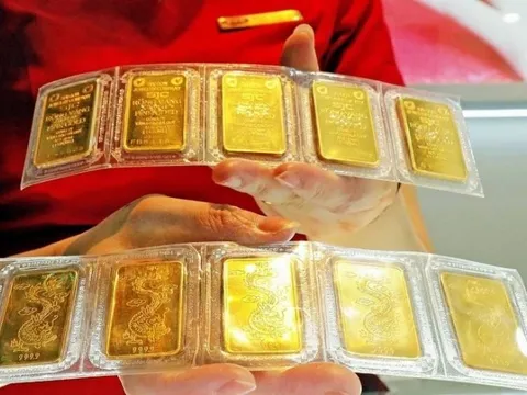 Giá vàng trong nước thu hẹp giữa hai chiều, nhà đầu tư thận trọng trước cuộc họp của Fed