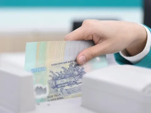 Lợi nhuận tăng trưởng thần tốc gấp 8 lần, một ngân hàng được "bật đèn xanh", bơm vốn thêm hàng nghìn tỷ