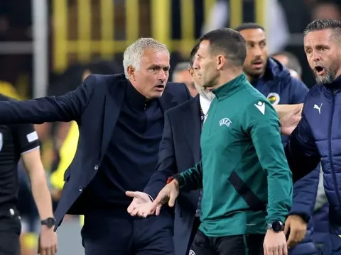 Hàng loạt trọng tài dính vào cá cược, Mourinho đã đúng về bóng đá Thổ Nhĩ Kỳ