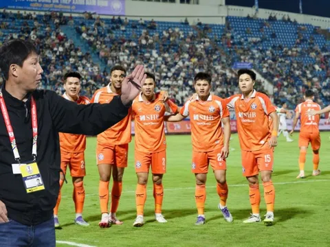 Học trò báo tin vui, HLV Kim Sang-sik thêm vững tin cho tham vọng Vàng SEA Games