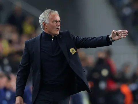 Mourinho đã đúng về sự trong sạch của trọng tài bóng đá Thổ Nhĩ Kỳ