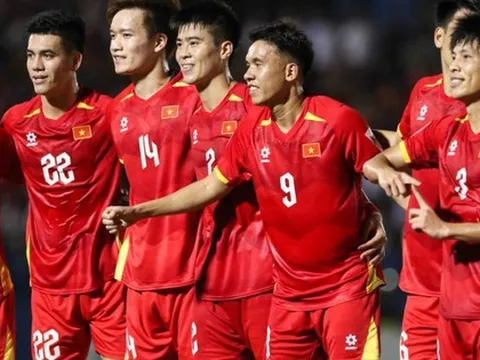 ASEAN Cup được nâng tầm khi FIFA tham gia tổ chức?