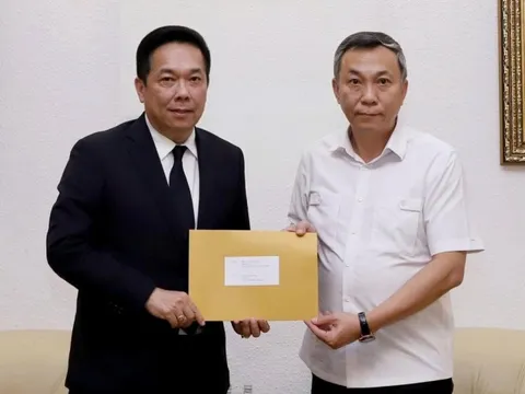 VFF ra thông điệp “cứng rắn”, vụ sai Quốc kỳ vẫn chưa xong dù Thái Lan sang tận nơi xin lỗi?