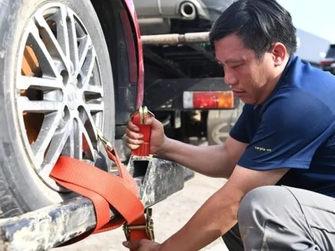 VETC cứu hộ giao thông miễn phí đã có mặt ở tâm lũ Huế, Đà Nẵng: Người dân hãy gọi ngay!