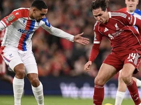 Liverpool thua tan tác Crystal Palace ở vòng 1/8 League Cup