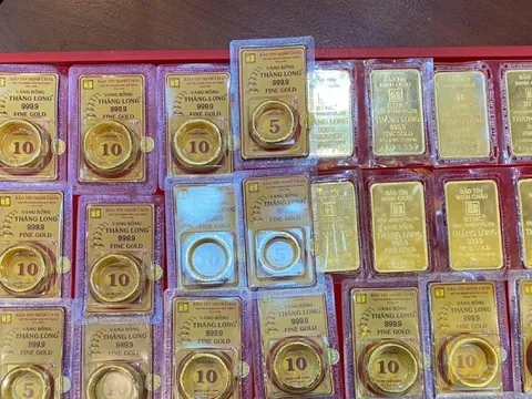 Giá vàng bất ngờ tăng cực mạnh