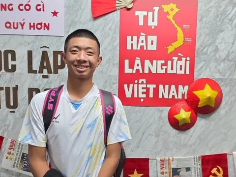 Quang Dương mang huy chương vàng lịch sử ra đấu giá cứu trợ miền Trung: “Miếng khi đói, gói khi no...”