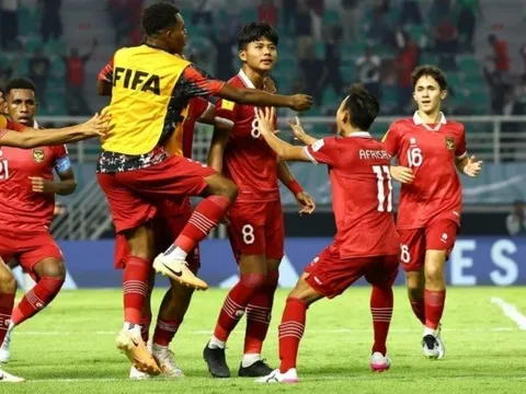 Tuyển Indonesia chật vật thoát thua, gặp khó trước khi đấu World Cup
