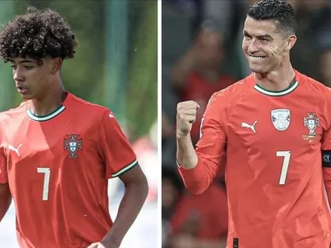 Con trai Ronaldo tiến gần tới giấc mơ chơi bóng cùng cha