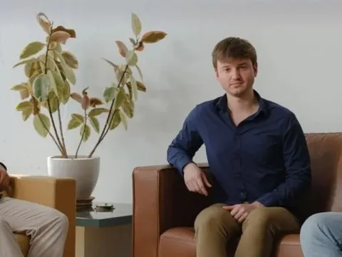 Startup AI 10 tỷ USD khiến giới công nghệ sững sờ: 3 founder đều là những tỷ phú trẻ nhất thế giới, 22 tuổi đã làm nên điều kỳ diệu