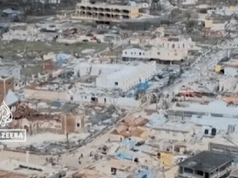 Siêu bão Melissa biến 1 quốc gia thành "bãi chiến trường", số người tử vong tăng mạnh