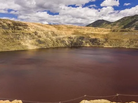 Phát hiện kho báu đất hiếm lên tới 11 triệu tấn dưới hố chất nhưng chỉ Mỹ được tiếp cận, còn Trung Quốc thì không thể