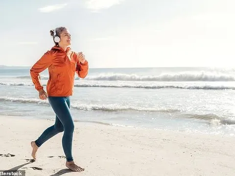 Phát hiện mới từ Harvard: Ung thư gan, dạ dày, ruột sẽ "né xa" nếu bạn đi bộ từng này mỗi tuần