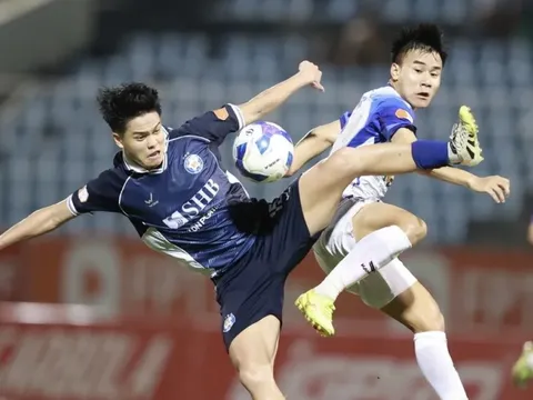 Trung vệ Hàn Quốc cứu Đà Nẵng thoát thua ở phút 90+5