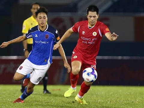 Kỳ vọng trung vệ "thép" trở lại ấn tượng