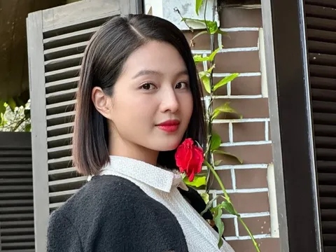 "Ngọc nữ thế hệ mới" sở hữu vẻ đẹp trong trẻo, thời trang đời thường xuất sắc