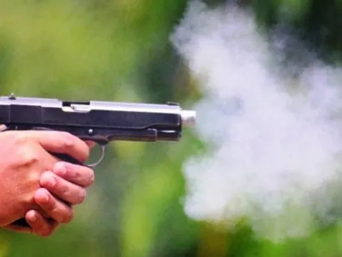 Bắn 8 phát đạn làm nạn nhân tử vong, cầu thủ nhập tịch Malaysia bị cảnh sát Thái Lan bắt giữ