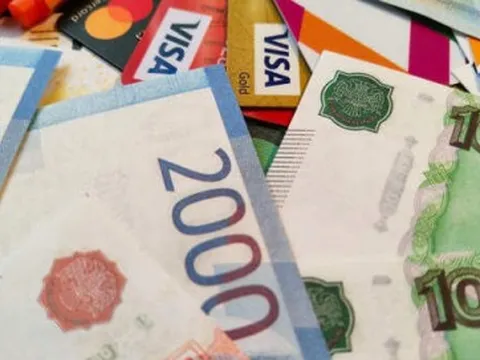 Nhận nhầm lương toàn bộ nhà máy, người công nhân quyết không trả lại