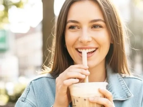 Nguy cơ bị 'bào mòn' gan thận từ món trà sữa giới trẻ mê mẩn