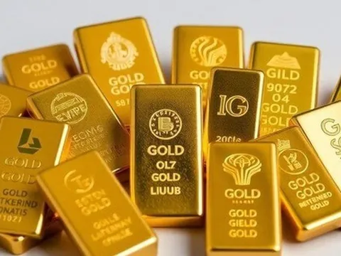 "Chưa kịp cười đã khóc": Giá vàng hôm nay 4/11 tăng nóng rồi lao dốc